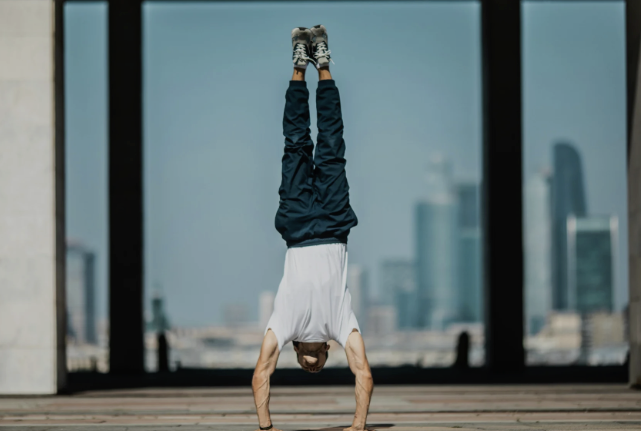 Calisthenics for Mental Health: Reduce Stress & Boost Mood