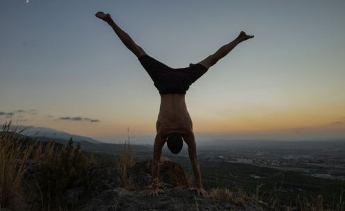 Handstand Training: Improve Your Strength and Balance