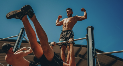 Here's a detailed breakdown of what  really  happens during a typical private calisthenics session: