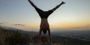 Is Hybrid Training (Online + Private Calisthenics) a Good Option?