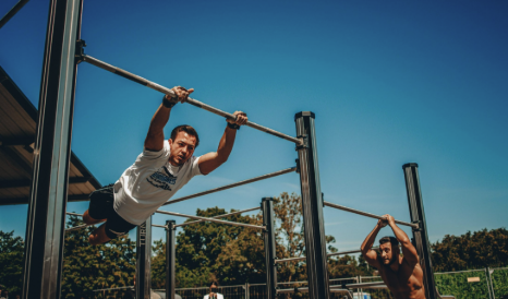 Private Calisthenics Cost vs. Gym Membership: A Value Comparison