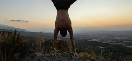 How Long Does it Take to Learn a Handstand? A Detailed Timeline