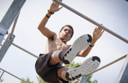 Handstand Class: Connect with Your Body